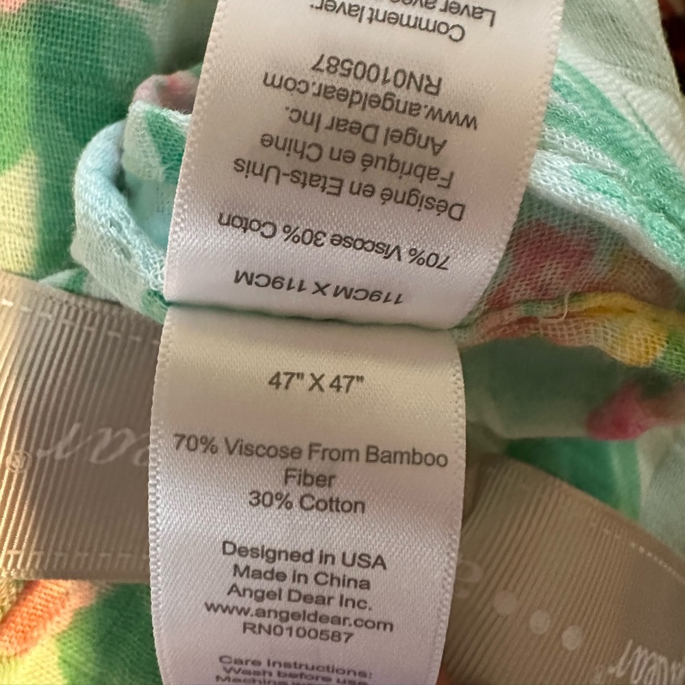 💙5/$25💙Angel Dear Viscose Swaddle 47x47 NWT - Picture 7 of 7